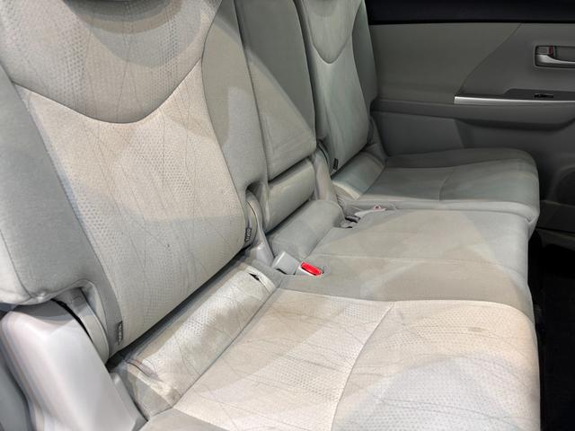 プリウスアルファ Ｇ　ユーザー買取　ＥＴＣ　バックカメラ　ナビ　ＴＶ　オートクルーズコントロール　アルミホイール　ヘッドライトウォッシャー　スマートキー　電動格納ミラー　ＣＶＴ　盗難防止システム　衝突安全ボディ　ＡＢＳ（30枚目）