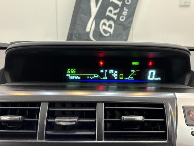 プリウスアルファ Ｇ　ユーザー買取　ＥＴＣ　バックカメラ　ナビ　ＴＶ　オートクルーズコントロール　アルミホイール　ヘッドライトウォッシャー　スマートキー　電動格納ミラー　ＣＶＴ　盗難防止システム　衝突安全ボディ　ＡＢＳ（34枚目）