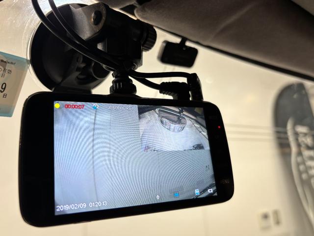 ＧＭＣバンデューラ ２５００　ユーザー買取　左ハンドル　記録簿　ドライブレコーダー　ＥＴＣ　パワーシート　アルミホイール　エアコン　パワーウィンドウ（9枚目）