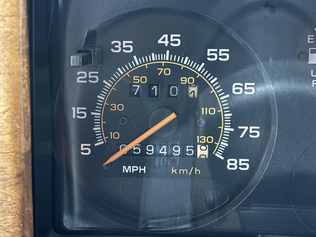 ＧＭＣバンデューラ ２５００　ユーザー買取　左ハンドル　記録簿　ドライブレコーダー　ＥＴＣ　パワーシート　アルミホイール　エアコン　パワーウィンドウ（29枚目）