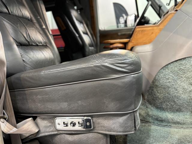 ＧＭＣバンデューラ ２５００　ユーザー買取　左ハンドル　記録簿　ドライブレコーダー　ＥＴＣ　パワーシート　アルミホイール　エアコン　パワーウィンドウ（31枚目）