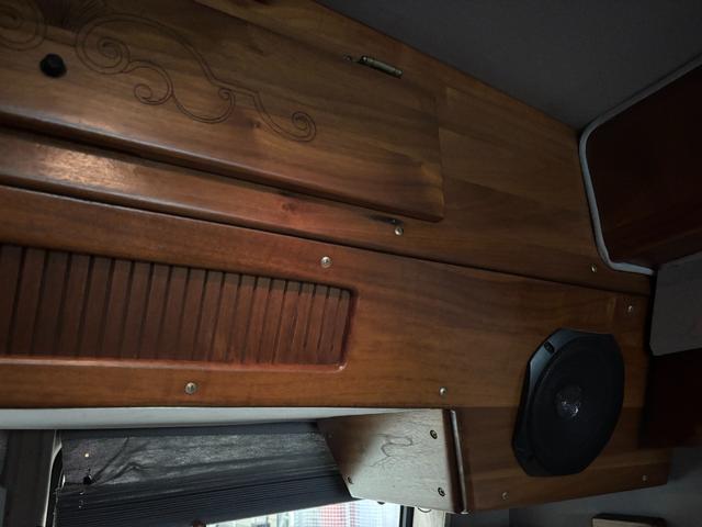 ＧＭＣバンデューラ ２５００　ユーザー買取　左ハンドル　記録簿　ドライブレコーダー　ＥＴＣ　パワーシート　アルミホイール　エアコン　パワーウィンドウ（43枚目）