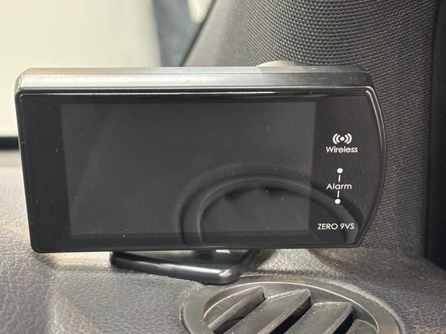 Ｂクラス Ｂ１８０　ブルーエフィシェンシー　ワンオーナー　ドライブレコーダー　ＥＴＣ　バックカメラ　ナビ　ＴＶ　クリアランスソナー　オートクルーズコントロール　オートライト　　キーレスエントリー　電動格納ミラー　ＡＴ　盗難防止システム　ＡＢＳ（10枚目）