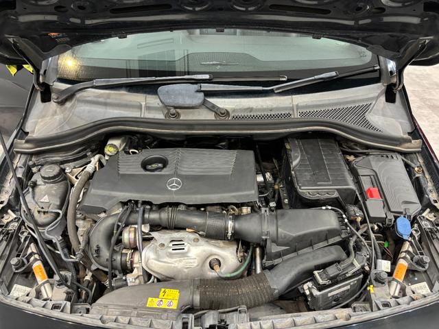 Ｂクラス Ｂ１８０　ブルーエフィシェンシー　ワンオーナー　ドライブレコーダー　ＥＴＣ　バックカメラ　ナビ　ＴＶ　クリアランスソナー　オートクルーズコントロール　オートライト　　キーレスエントリー　電動格納ミラー　ＡＴ　盗難防止システム　ＡＢＳ（18枚目）