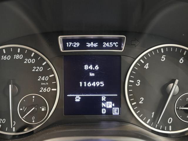 Ｂクラス Ｂ１８０　ブルーエフィシェンシー　ワンオーナー　ドライブレコーダー　ＥＴＣ　バックカメラ　ナビ　ＴＶ　クリアランスソナー　オートクルーズコントロール　オートライト　　キーレスエントリー　電動格納ミラー　ＡＴ　盗難防止システム　ＡＢＳ（22枚目）