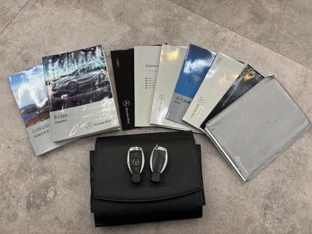 Ｂクラス Ｂ１８０　ブルーエフィシェンシー　ワンオーナー　ドライブレコーダー　ＥＴＣ　バックカメラ　ナビ　ＴＶ　クリアランスソナー　オートクルーズコントロール　オートライト　　キーレスエントリー　電動格納ミラー　ＡＴ　盗難防止システム　ＡＢＳ（42枚目）