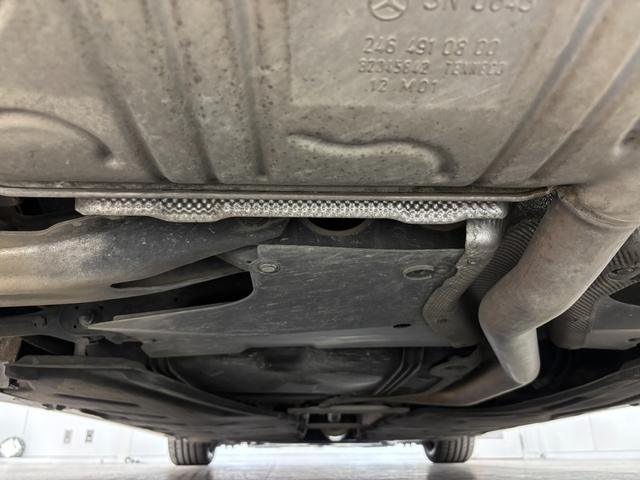 Ｂクラス Ｂ１８０　ブルーエフィシェンシー　ワンオーナー　ドライブレコーダー　ＥＴＣ　バックカメラ　ナビ　ＴＶ　クリアランスソナー　オートクルーズコントロール　オートライト　　キーレスエントリー　電動格納ミラー　ＡＴ　盗難防止システム　ＡＢＳ（43枚目）