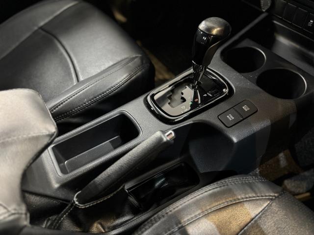 ハイラックス Z ブラックラリーエディション 4WD AT 衝突被害軽減システム オートクルーズコントロール レーンアシスト ドライブレコーダー ETC ナビ TV バックカメラ スマートキー 電動格納ミラー LEDヘッドランプ(10枚目)