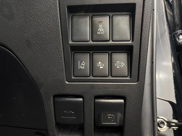 ハイラックス Z ブラックラリーエディション 4WD AT 衝突被害軽減システム オートクルーズコントロール レーンアシスト ドライブレコーダー ETC ナビ TV バックカメラ スマートキー 電動格納ミラー LEDヘッドランプ(11枚目)