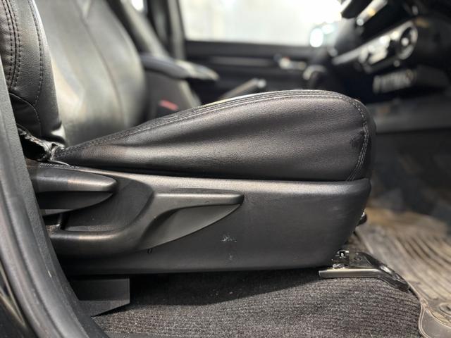 ハイラックス Z ブラックラリーエディション 4WD AT 衝突被害軽減システム オートクルーズコントロール レーンアシスト ドライブレコーダー ETC ナビ TV バックカメラ スマートキー 電動格納ミラー LEDヘッドランプ(38枚目)