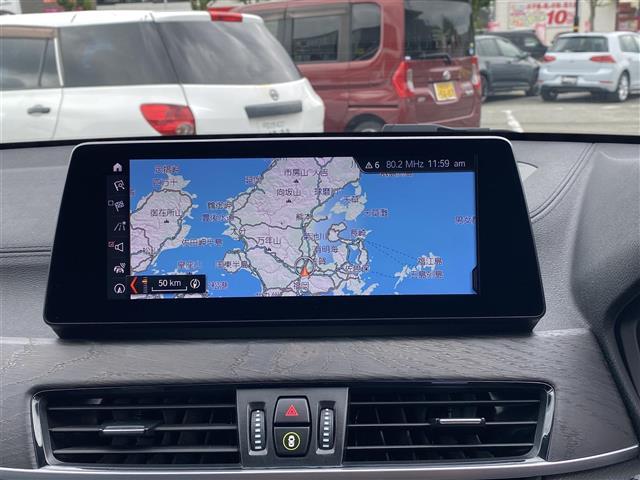 Ｘ１ ｘＤｒｉｖｅ　１８ｄ　ｘライン　・１オーナー・アダプティブクルーズコントロール・純正ナビ／ＵＳＢ／ＢＴ・バックカメラ・レザーシート／シートヒーター・ドライブレコーダー・フルセグ・ＥＴＣ・純正１８ＡＷ・ＬＥＤライト（9枚目）