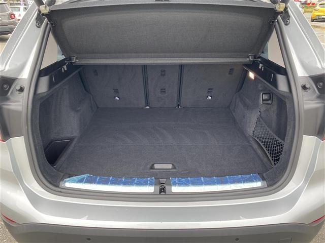 Ｘ１ ｘＤｒｉｖｅ　１８ｄ　ｘライン　・１オーナー・アダプティブクルーズコントロール・純正ナビ／ＵＳＢ／ＢＴ・バックカメラ・レザーシート／シートヒーター・ドライブレコーダー・フルセグ・ＥＴＣ・純正１８ＡＷ・ＬＥＤライト（17枚目）