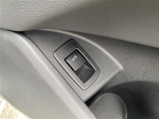 Ｘ１ ｘＤｒｉｖｅ　１８ｄ　ｘライン　・１オーナー・アダプティブクルーズコントロール・純正ナビ／ＵＳＢ／ＢＴ・バックカメラ・レザーシート／シートヒーター・ドライブレコーダー・フルセグ・ＥＴＣ・純正１８ＡＷ・ＬＥＤライト（38枚目）