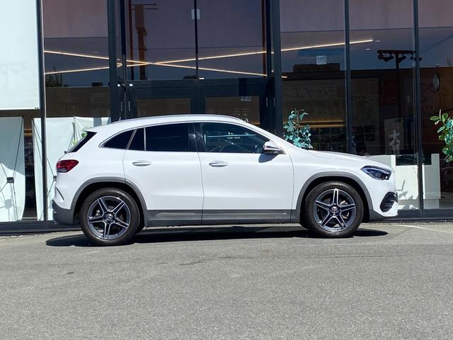 ＧＬＡクラス ＧＬＡ２００ｄ　４マチック　ＡＭＧライン　・アダプティブクルーズコントロール・純正ナビ／ＢＴ／ＵＳＢ／ｃａｒｐｌａｙ・ハーフレザーシート／シートヒーター・全方位カメラ・ドライブレコーダー・フルセグ・ＥＴＣ・純正１９ＡＷ・保証書・取扱説明書（24枚目）