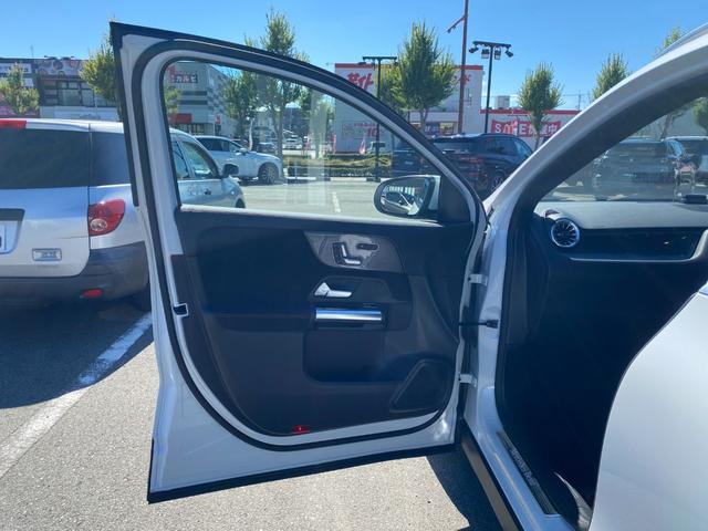 ＧＬＡクラス ＧＬＡ２００ｄ　４マチック　ＡＭＧライン　・アダプティブクルーズコントロール・純正ナビ／ＢＴ／ＵＳＢ／ｃａｒｐｌａｙ・ハーフレザーシート／シートヒーター・全方位カメラ・ドライブレコーダー・フルセグ・ＥＴＣ・純正１９ＡＷ・保証書・取扱説明書（46枚目）