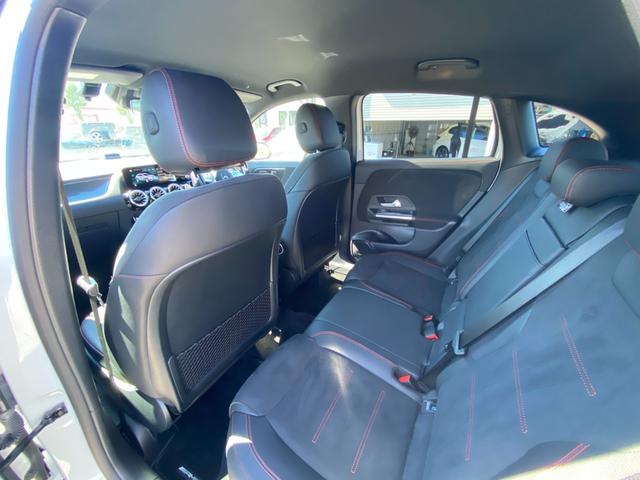 ＧＬＡクラス ＧＬＡ２００ｄ　４マチック　ＡＭＧライン　・アダプティブクルーズコントロール・純正ナビ／ＢＴ／ＵＳＢ／ｃａｒｐｌａｙ・ハーフレザーシート／シートヒーター・全方位カメラ・ドライブレコーダー・フルセグ・ＥＴＣ・純正１９ＡＷ・保証書・取扱説明書（53枚目）