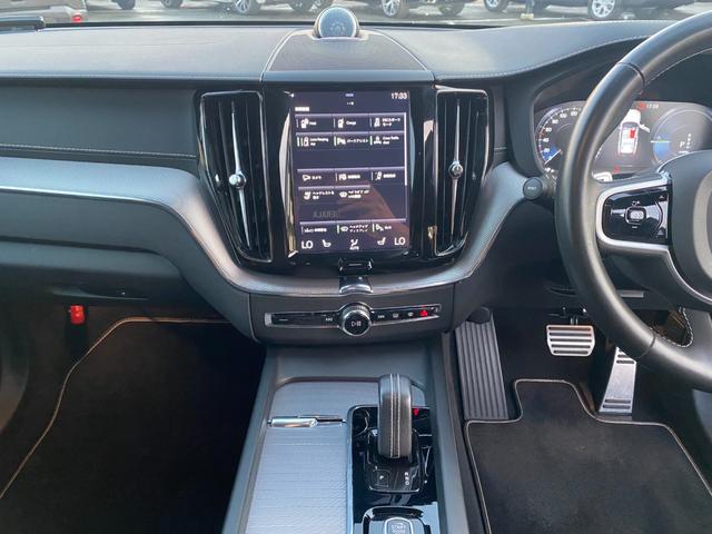 ＸＣ６０ Ｔ８　ポールスターエンジニアード　・サンルーフ・アダプティブクルーズコントロール・純正ナビ／ＢＴ／ＵＳＢ／ｃａｒｐｌａｙ・全方位カメラ・ハーフレザーシート／シートヒーター・ドライブレコーダー・フルセグ・ＥＴＣ・純正２１ＡＷ（8枚目）