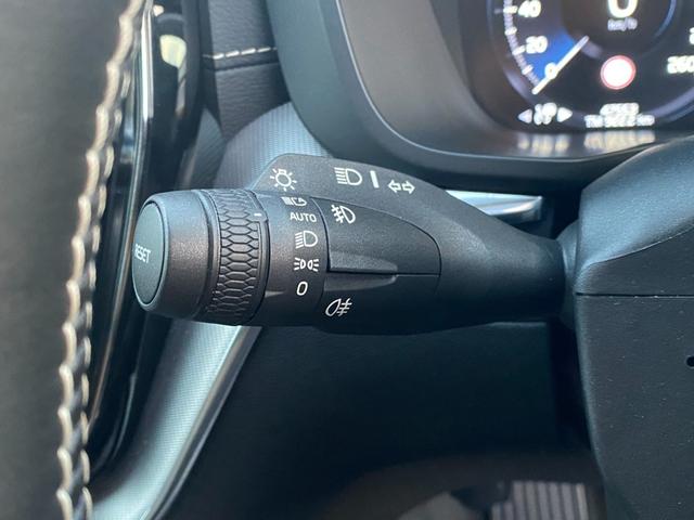 ＸＣ６０ Ｔ８　ポールスターエンジニアード　・サンルーフ・アダプティブクルーズコントロール・純正ナビ／ＢＴ／ＵＳＢ／ｃａｒｐｌａｙ・全方位カメラ・ハーフレザーシート／シートヒーター・ドライブレコーダー・フルセグ・ＥＴＣ・純正２１ＡＷ（22枚目）