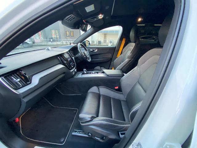 ＸＣ６０ Ｔ８　ポールスターエンジニアード　・サンルーフ・アダプティブクルーズコントロール・純正ナビ／ＢＴ／ＵＳＢ／ｃａｒｐｌａｙ・全方位カメラ・ハーフレザーシート／シートヒーター・ドライブレコーダー・フルセグ・ＥＴＣ・純正２１ＡＷ（50枚目）