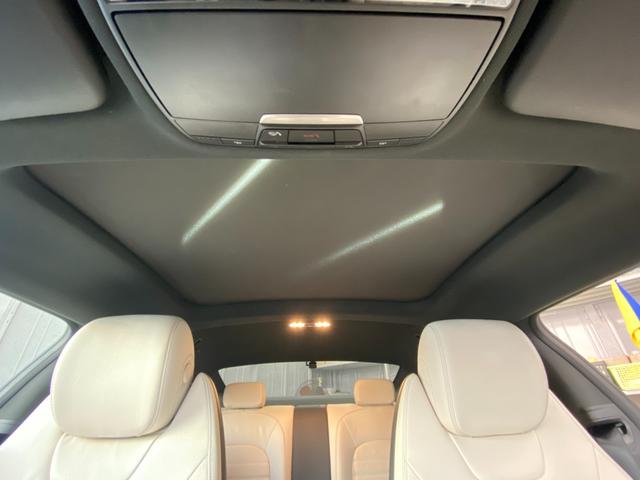 Ｃクラス Ｃ１８０クーペスポーツレザーエクスクルシブパッケージ　・サンルーフ・アダプティブクルーズコントロール・純正ナビ／ＢＴ／ＵＳＢ・バックカメラ・白革シート／シートヒーター・ドライブレコーダー・フルセグ・ＥＴＣ・純正１９ＡＷ・ＬＥＤライト・保証書・取扱説明書（41枚目）