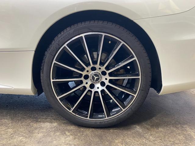 Ｃクラス Ｃ１８０クーペスポーツレザーエクスクルシブパッケージ　・サンルーフ・アダプティブクルーズコントロール・純正ナビ／ＢＴ／ＵＳＢ・バックカメラ・白革シート／シートヒーター・ドライブレコーダー・フルセグ・ＥＴＣ・純正１９ＡＷ・ＬＥＤライト・保証書・取扱説明書（47枚目）