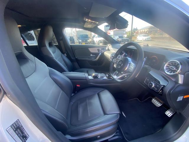 ＣＬＡクラス ＣＬＡ２００ｄ　ＡＭＧライン　・サンルーフ・アダプティブクルーズコントロール・純正ナビ／ＢＴ／ＵＳＢ・全方位カメラ・黒革シート／シートヒーター・フルセグ・ＥＴＣ・純正１８ＡＷ・保証書・取扱説明書・ＢＬＩＳ・ＬＥＤライト（12枚目）
