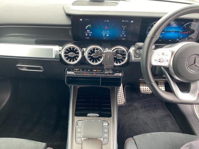 ＧＬＢ ＧＬＢ２００ｄ　４マチック　ＡＭＧライン　・アダプティブクルーズコントロール・純正ナビ／ＢＴ／ＵＳＢ／ｃａｒｐｌａｙ・全方位カメラ・ハーフレザーシート／シートヒーター・ドライブレコーダー・フルセグ・ＥＴＣ・純正１９ＡＷ・ＬＥＤライト（8枚目）