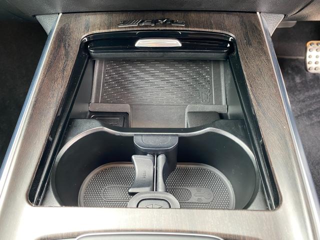 ＧＬＢ ＧＬＢ２００ｄ　４マチック　ＡＭＧライン　・アダプティブクルーズコントロール・純正ナビ／ＢＴ／ＵＳＢ／ｃａｒｐｌａｙ・全方位カメラ・ハーフレザーシート／シートヒーター・ドライブレコーダー・フルセグ・ＥＴＣ・純正１９ＡＷ・ＬＥＤライト（40枚目）