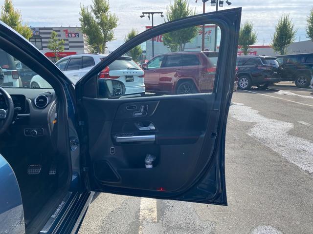 Bクラス B200d AMGライン ・1オーナー・アダプティブクルーズコントロール・純正ナビ/BT/USB/carplay・バックカメラ・ハーフレザーシート/シートヒーター・ドライブレコーダー・フルセグ・ETC・純正18AW(40枚目)
