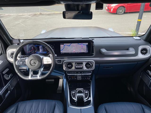 Ｇクラス Ｇ６３　マヌファクトゥーアエディション　・１オーナー・サンルーフ・アダプティブクルーズコントロール・純正ナビ／ＢＴ／ＵＳＢ・全方位カメラ・青革シート／シートヒーター／エアシート・ドライブレコーダー・フルセグ・ＥＴＣ・純正２１ＡＷ（4枚目）