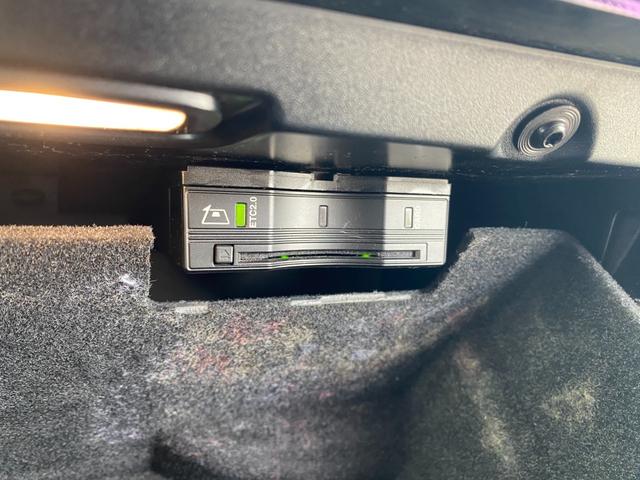 Ｇクラス Ｇ６３　マヌファクトゥーアエディション　・１オーナー・サンルーフ・アダプティブクルーズコントロール・純正ナビ／ＢＴ／ＵＳＢ・全方位カメラ・青革シート／シートヒーター／エアシート・ドライブレコーダー・フルセグ・ＥＴＣ・純正２１ＡＷ（15枚目）