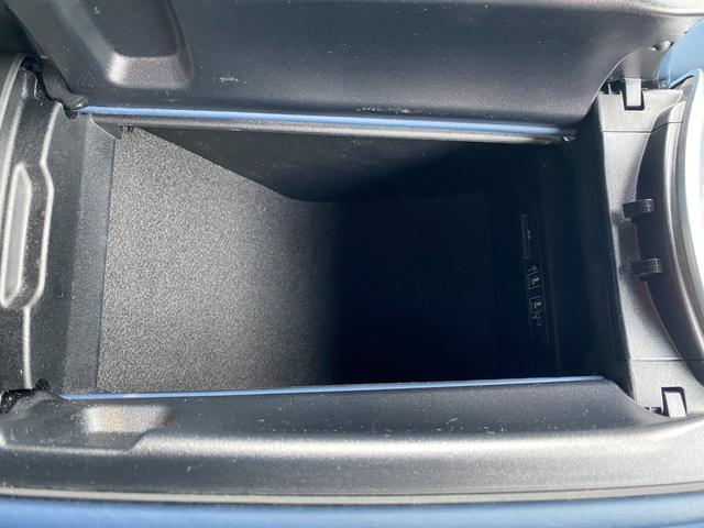 Ｇクラス Ｇ６３　マヌファクトゥーアエディション　・１オーナー・サンルーフ・アダプティブクルーズコントロール・純正ナビ／ＢＴ／ＵＳＢ・全方位カメラ・青革シート／シートヒーター／エアシート・ドライブレコーダー・フルセグ・ＥＴＣ・純正２１ＡＷ（52枚目）