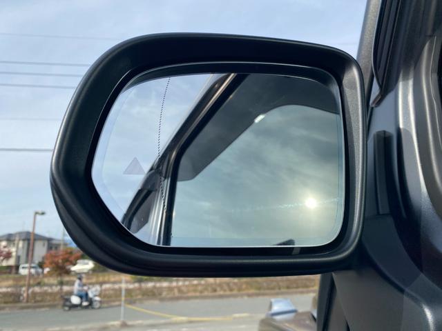 Ｇクラス Ｇ６３　マヌファクトゥーアエディション　・１オーナー・サンルーフ・アダプティブクルーズコントロール・純正ナビ／ＢＴ／ＵＳＢ・全方位カメラ・青革シート／シートヒーター／エアシート・ドライブレコーダー・フルセグ・ＥＴＣ・純正２１ＡＷ（60枚目）