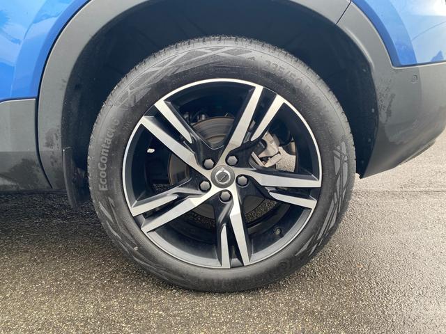 XC40 B4 AWD Rデザイン ・サンルーフ・アダプティブクルーズコントロール・純正ナビ/BT/USB/carplay・全方位カメラ・ハーフレザーシート/シートヒーター・ドライブレコーダー・フルセグ・ETC・純正19AW・LED(30枚目)