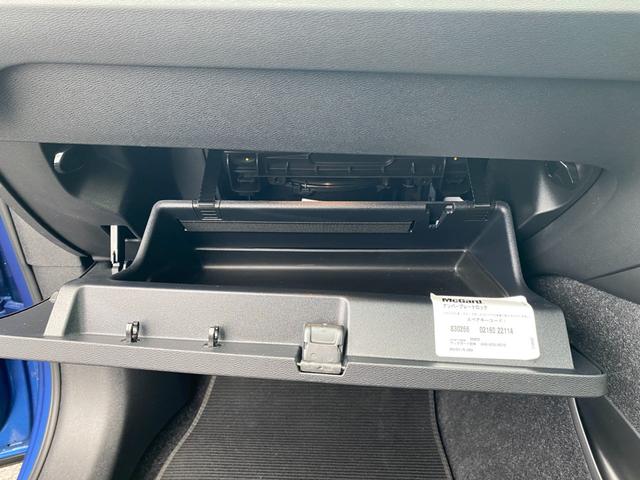 XC40 B4 AWD Rデザイン ・サンルーフ・アダプティブクルーズコントロール・純正ナビ/BT/USB/carplay・全方位カメラ・ハーフレザーシート/シートヒーター・ドライブレコーダー・フルセグ・ETC・純正19AW・LED(48枚目)