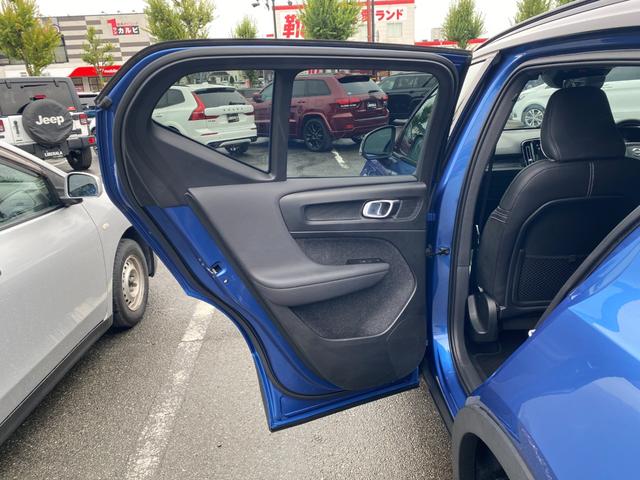 XC40 B4 AWD Rデザイン ・サンルーフ・アダプティブクルーズコントロール・純正ナビ/BT/USB/carplay・全方位カメラ・ハーフレザーシート/シートヒーター・ドライブレコーダー・フルセグ・ETC・純正19AW・LED(50枚目)