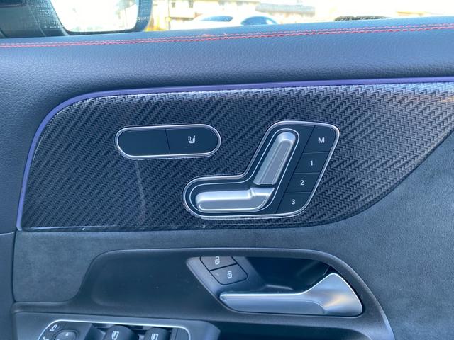 GLB GLB200d 4マチック AMGライン ・1オーナー・アダプティブクルーズコントロール・純正ナビ/BT/USB・全方位カメラハーフレザーシート/シートヒーター・純正ドライブレコーダー・フルセグ・ETC2.0・純正19AW・LEDライト(17枚目)