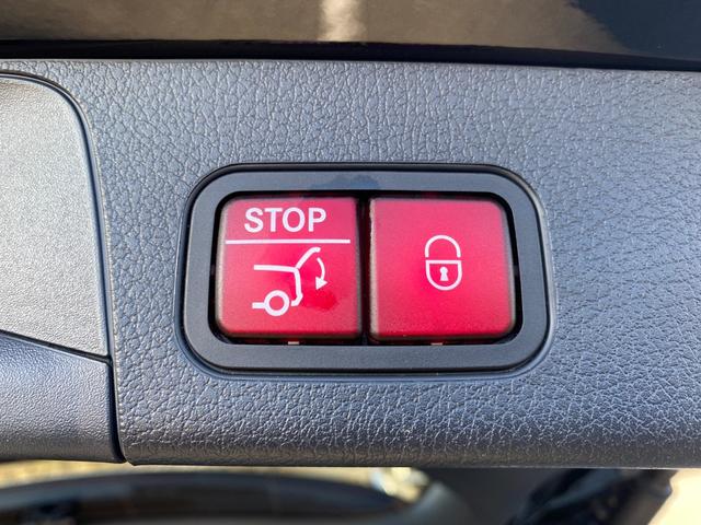 GLB GLB200d 4マチック AMGライン ・1オーナー・アダプティブクルーズコントロール・純正ナビ/BT/USB・全方位カメラハーフレザーシート/シートヒーター・純正ドライブレコーダー・フルセグ・ETC2.0・純正19AW・LEDライト(56枚目)