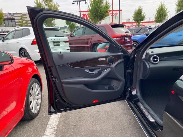 Cクラスステーションワゴン C200ステーションワゴン アバンギャルド ・アダプティブクルーズコントロール・純正ナビ/BT/USB・バックカメラ・ハーフレザーシート/シートヒーター・フルセグTV・ETC・純正17AW・LEDライト・パワーバックドア(47枚目)