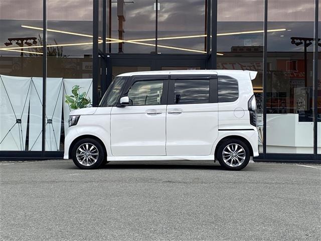 N-BOXカスタム L ・クルーズコントロール・純正ナビ/Bluetooth/USB/AUX/iPod/CD/DVD・バックカメラ・布シート/シートヒーター・ドライブレコーダー・フルセグ・ETC・純正14AW(24枚目)