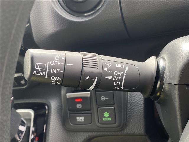 N-BOXカスタム L ・クルーズコントロール・純正ナビ/Bluetooth/USB/AUX/iPod/CD/DVD・バックカメラ・布シート/シートヒーター・ドライブレコーダー・フルセグ・ETC・純正14AW(30枚目)