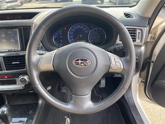 エクシーガ ２．０ｉ－Ｓ　・サンルーフ・クルーズコントロール・純正ナビ／Ｂｌｕｅｔｏｏｔｈ／ＵＳＢ・Ｄ席パワーシート・ＤＴＶ・ＥＴＣ・純正１７ＡＷ・保証書・取扱説明書（4枚目）