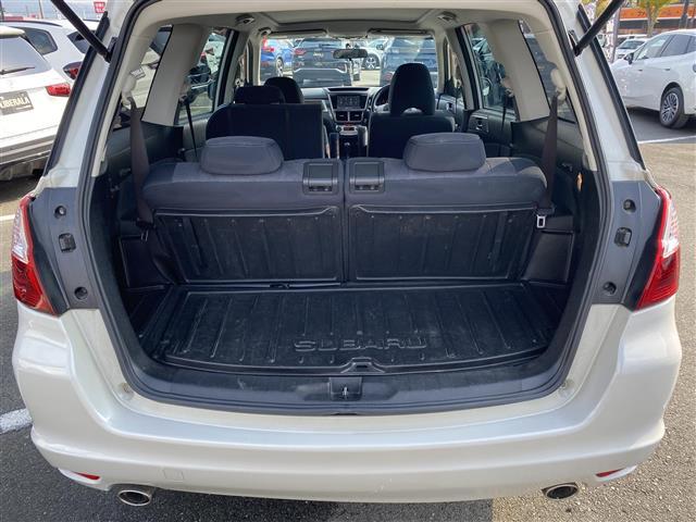 エクシーガ ２．０ｉ－Ｓ　・サンルーフ・クルーズコントロール・純正ナビ／Ｂｌｕｅｔｏｏｔｈ／ＵＳＢ・Ｄ席パワーシート・ＤＴＶ・ＥＴＣ・純正１７ＡＷ・保証書・取扱説明書（17枚目）