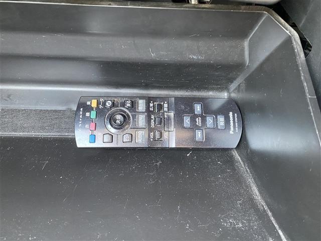 エクシーガ ２．０ｉ－Ｓ　・サンルーフ・クルーズコントロール・純正ナビ／Ｂｌｕｅｔｏｏｔｈ／ＵＳＢ・Ｄ席パワーシート・ＤＴＶ・ＥＴＣ・純正１７ＡＷ・保証書・取扱説明書（33枚目）