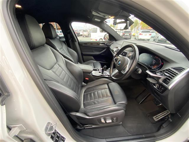 Ｘ４ ｘＤｒｉｖｅ　２０ｄ　Ｍスポーツ　・アクティブクルーズコントロール・純正ナビ／Ｂｌｕｅｔｏｏｔｈ／ＵＳＢ／ｃａｒｐｌａｙ・全方位カメラ・黒革シート／シートヒーター・ドライブレコーダー・フルセグテレビ・ＥＴＣ・純正２０ＡＷ・ＬＥＤライト（11枚目）