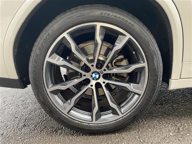 Ｘ４ ｘＤｒｉｖｅ　２０ｄ　Ｍスポーツ　・アクティブクルーズコントロール・純正ナビ／Ｂｌｕｅｔｏｏｔｈ／ＵＳＢ／ｃａｒｐｌａｙ・全方位カメラ・黒革シート／シートヒーター・ドライブレコーダー・フルセグテレビ・ＥＴＣ・純正２０ＡＷ・ＬＥＤライト（27枚目）