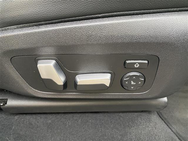 Ｘ４ ｘＤｒｉｖｅ　２０ｄ　Ｍスポーツ　・アクティブクルーズコントロール・純正ナビ／Ｂｌｕｅｔｏｏｔｈ／ＵＳＢ／ｃａｒｐｌａｙ・全方位カメラ・黒革シート／シートヒーター・ドライブレコーダー・フルセグテレビ・ＥＴＣ・純正２０ＡＷ・ＬＥＤライト（36枚目）