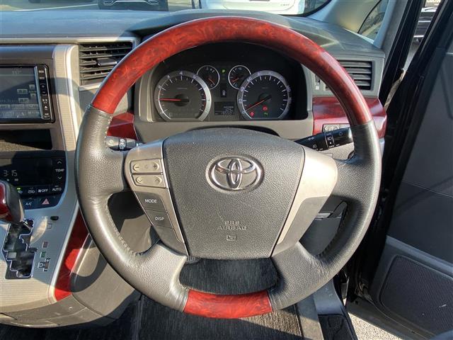 ヴェルファイア ２．４Ｚ　・純正ナビ／ＡＵＸ／ＳＤ・バックカメラ・ワンセグテレビ・ＥＴＣ・純正１８ＡＷ・取扱説明書・保証書・フリップダウンモニター（4枚目）