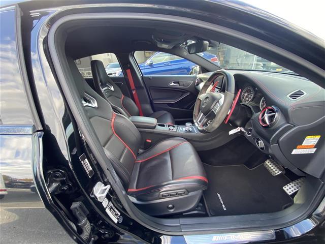 Ａクラス ４マチック　エディション１　・クルーズコントロール・純正ナビ／Ｂｌｕｅｔｏｏｔｈ／ＵＳＢ・バックカメラ・ＡＭＧパフォーマンスシート／シートヒーター・ドライブレコーダー・ＤＴＶ・ＥＴＣ・純正１９ＡＷ・ブラインドスポット（11枚目）