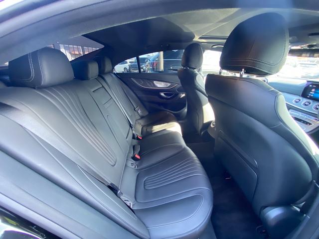 ＣＬＳクラス ＣＬＳ２２０ｄ　スポーツ　エクスクルーシブパッケージ　・サンルーフ・アダプティブクルーズコントロール・純正ナビ／Ｂｌｕｅｔｏｏｔｈ／ＵＳＢ・全方位カメラ・黒革シート／シートヒーター／エアシート・純正ドライブレコーダー・ＥＴＣ・純正１９ＡＷ・ＬＥＤライト（13枚目）